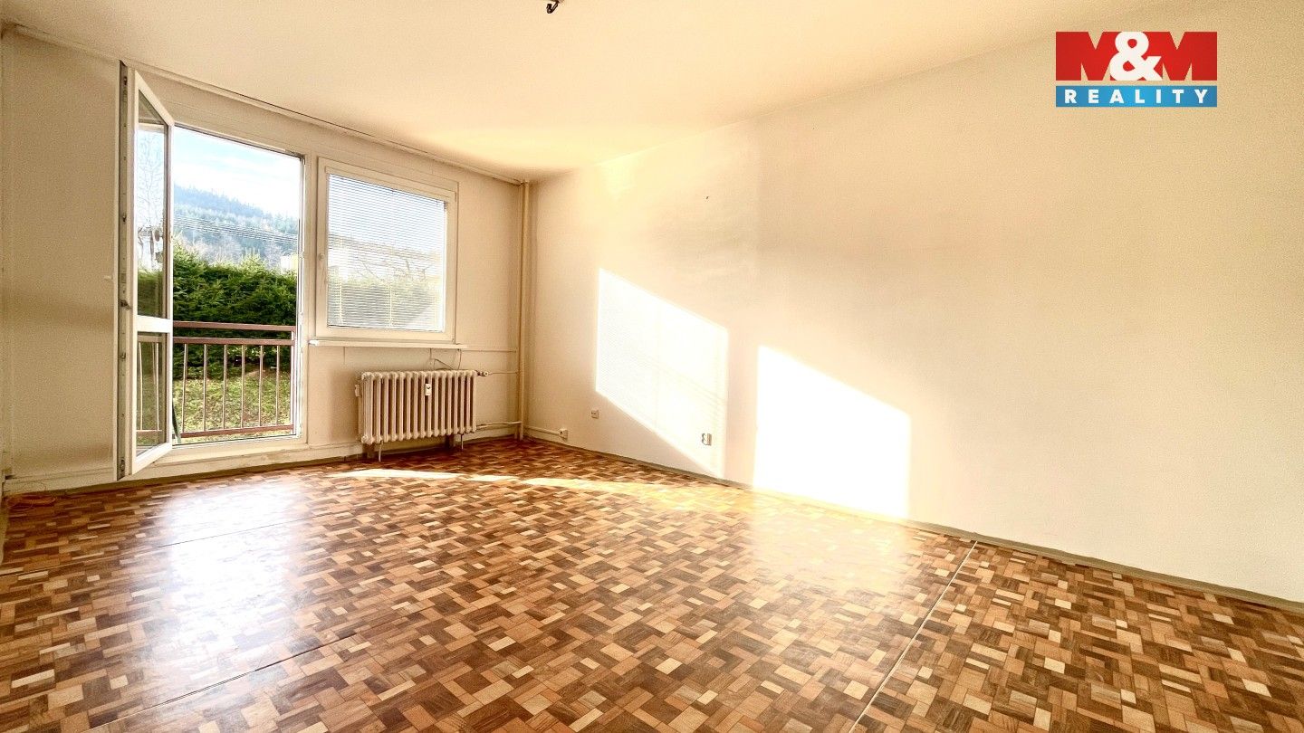 Pronájem byt 4+1 - Radvanice, 72 m²