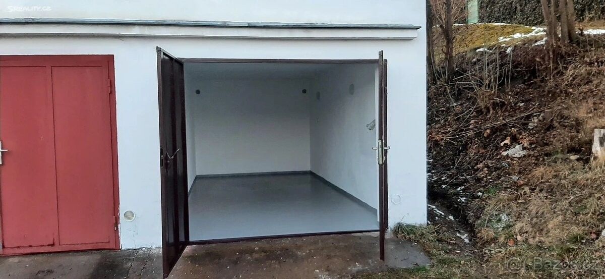 Pronájem garáž - Český Krumlov, 381 01