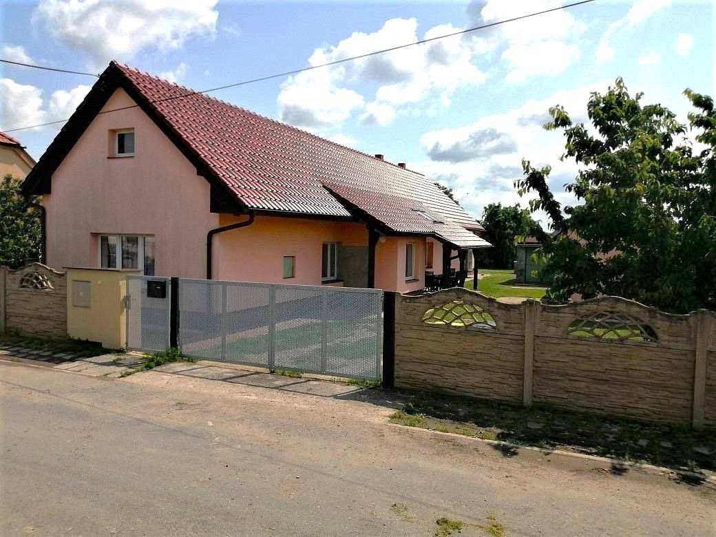 Chaty, Běrunice - Slibovice, Středočeský kraj - 1