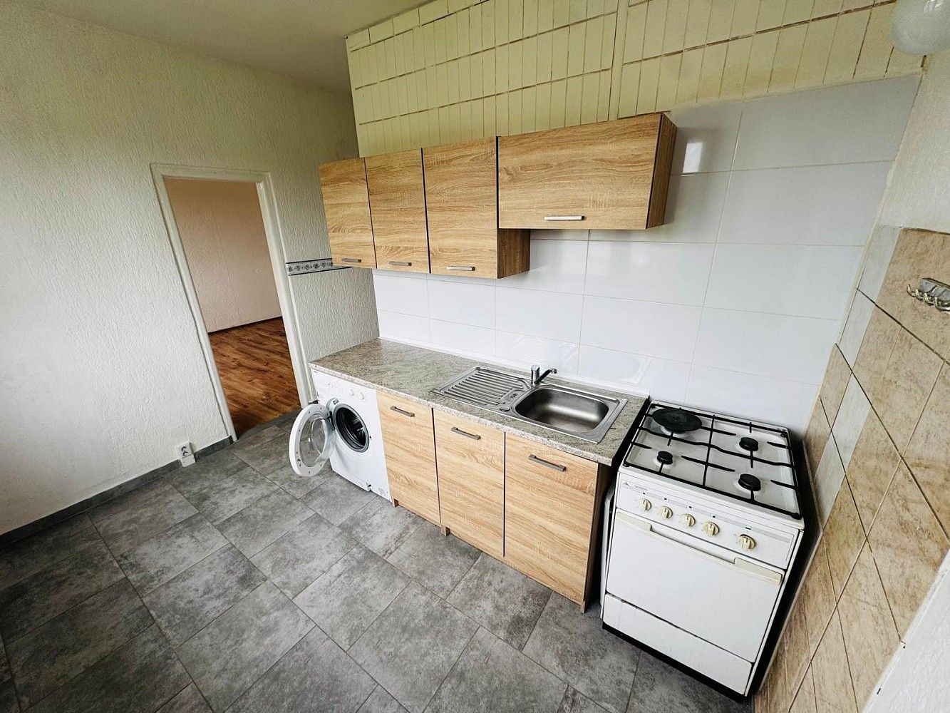 Byt 1+1 · 36 m² · Konečná, Chodov, okres Sokolov - 3