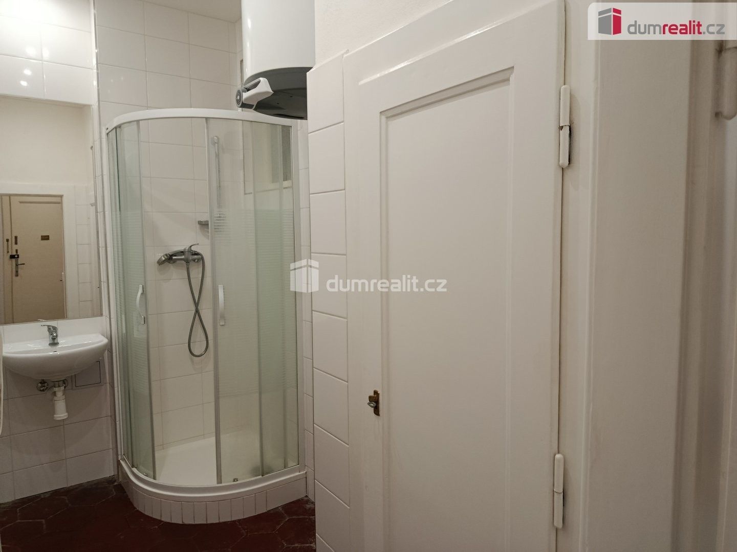 2+kk, Za poštou, Praha, 50 m² - 1