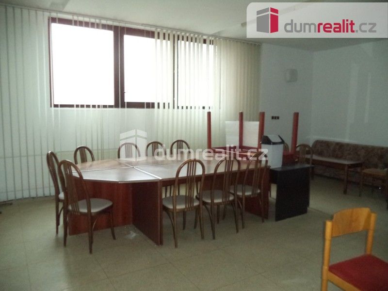 Pronájem kancelář - 1. máje, Frýdek-Místek, 34 m²