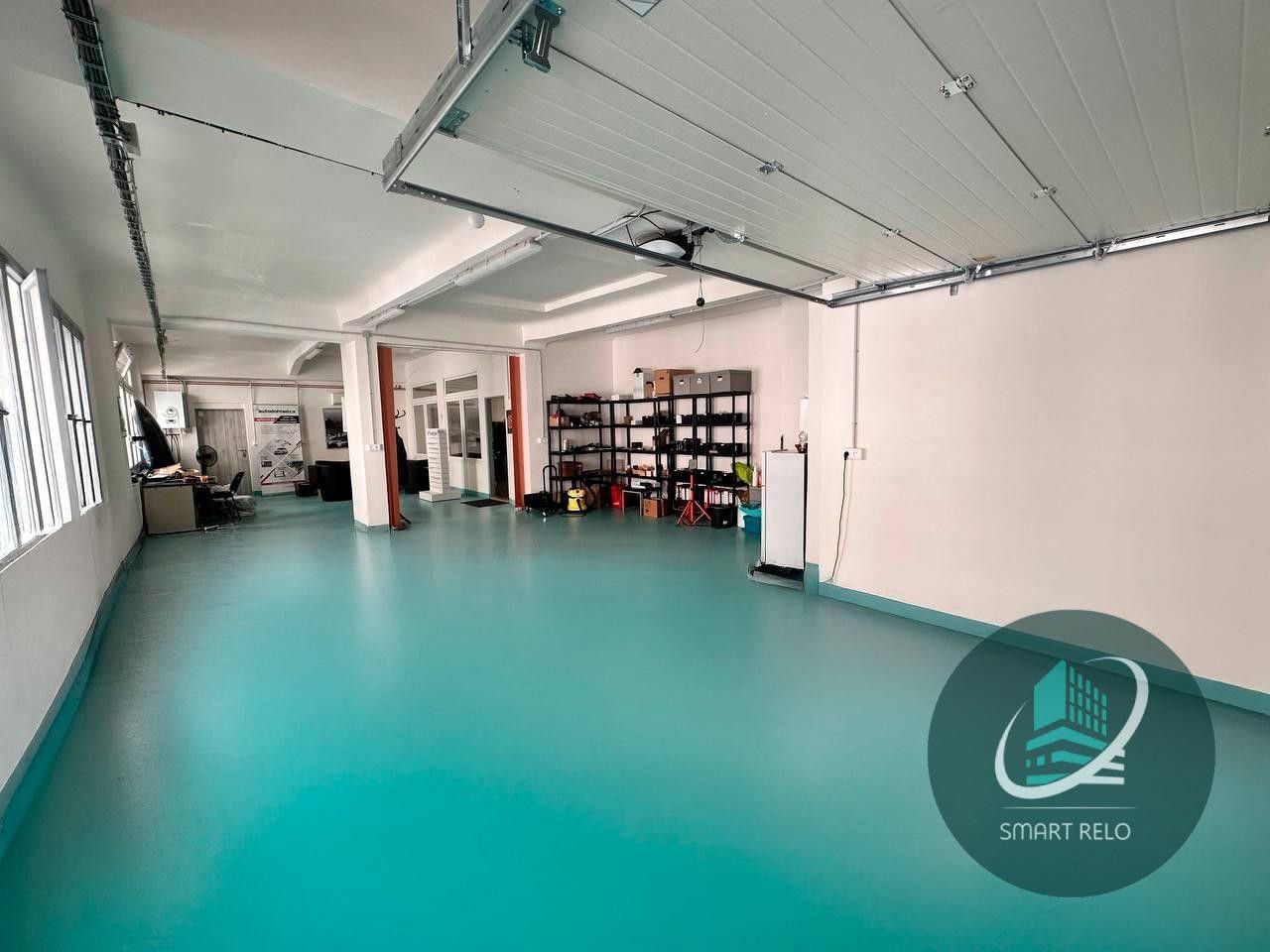 Pronájem kancelář - Koněvova, Praha, 100 m²