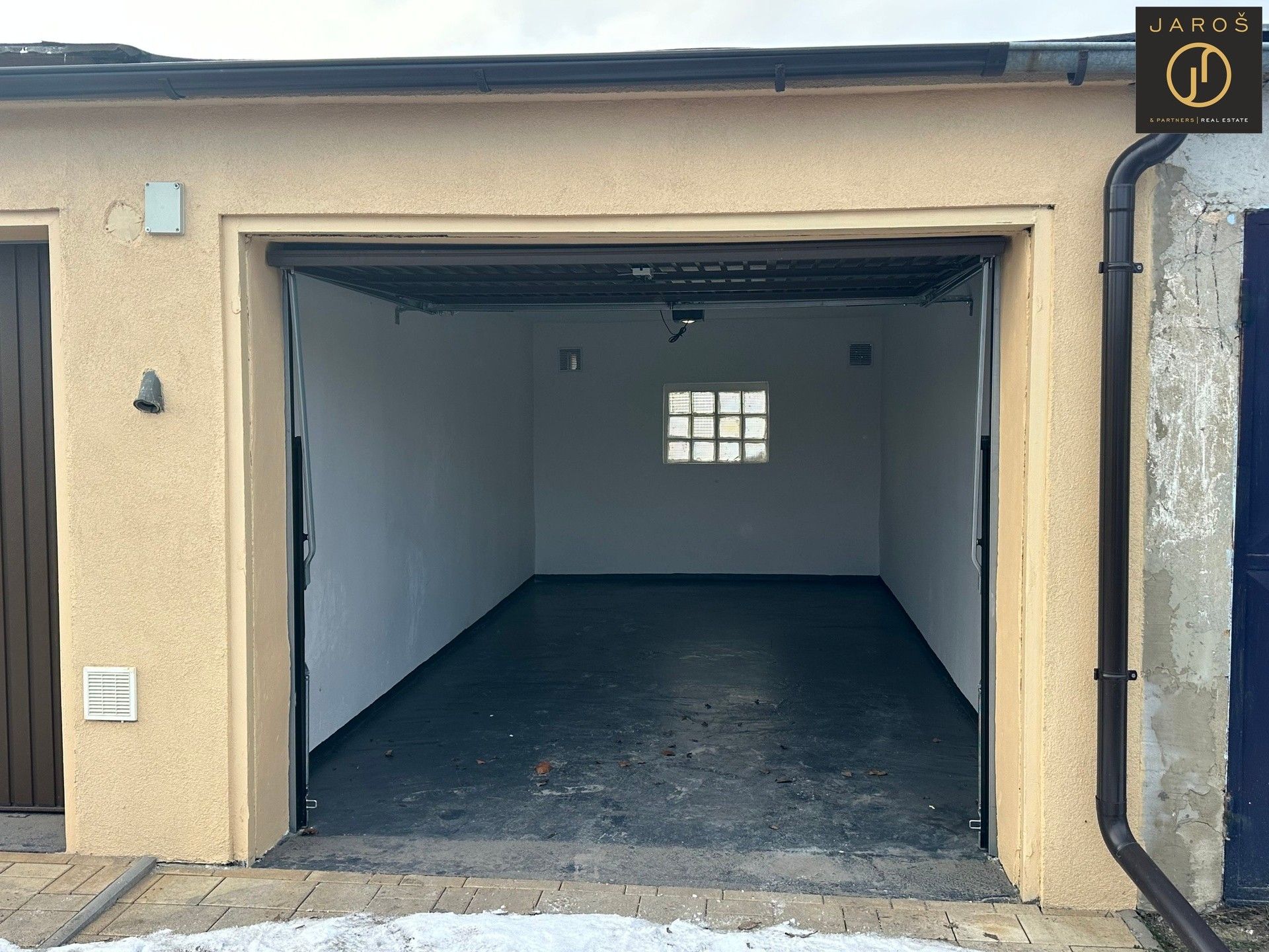 Prodej garáž - U Cihelny, Kladno, 19 m²