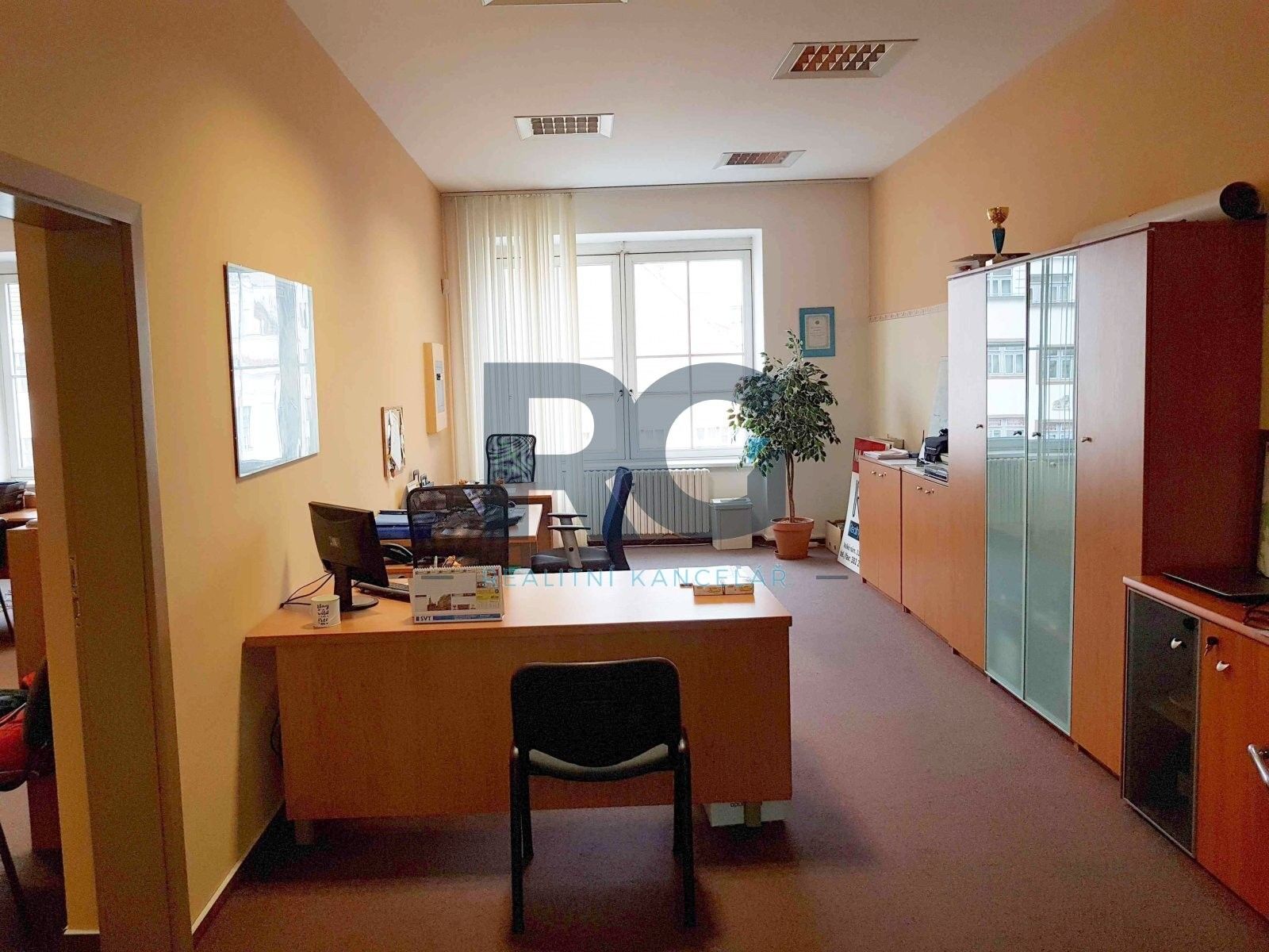 Pronájem kancelář - Velké náměstí 116, Písek, 29 m²