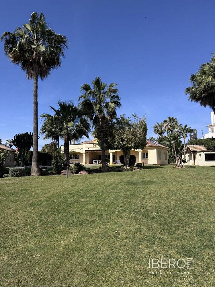 Prodej rodinný dům - Estepona, ES, 350 m² - 5