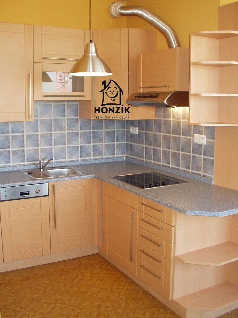 2+kk, Voskovcova, Praha, 48 m²