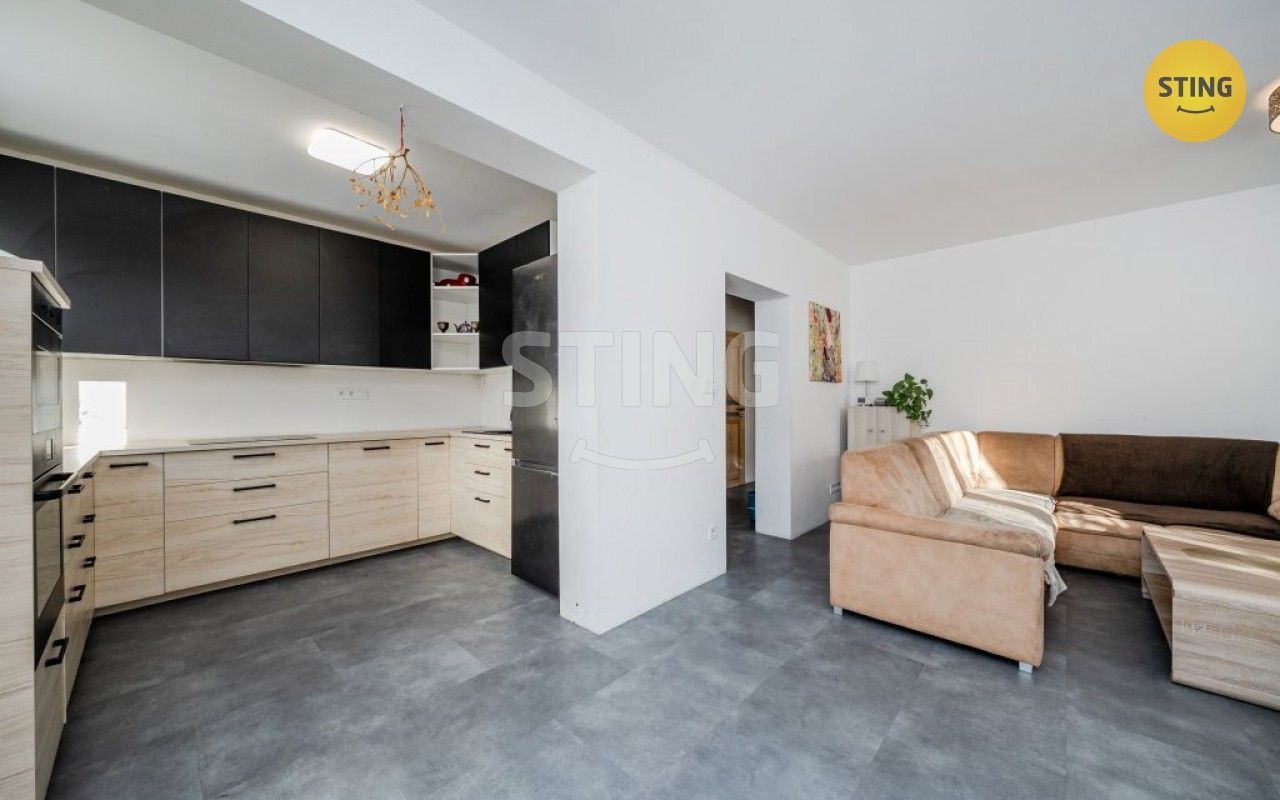 Rodinné domy, Hnojník, 143 m²