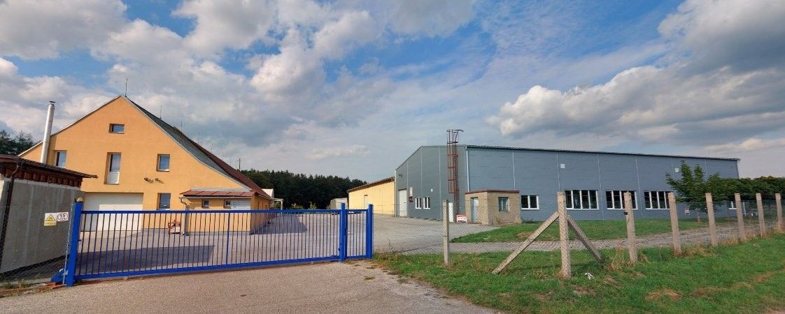 Výrobní prostory, Studnice, 3 m²