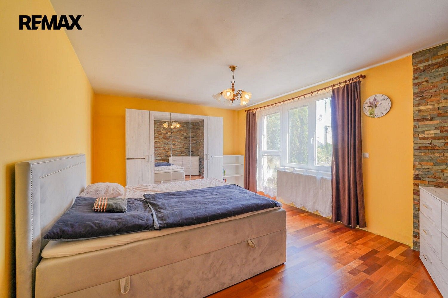 Prodej rodinný dům - Bochov, okres Karlovy Vary, Karlovarský kraj, 323 m² - 5