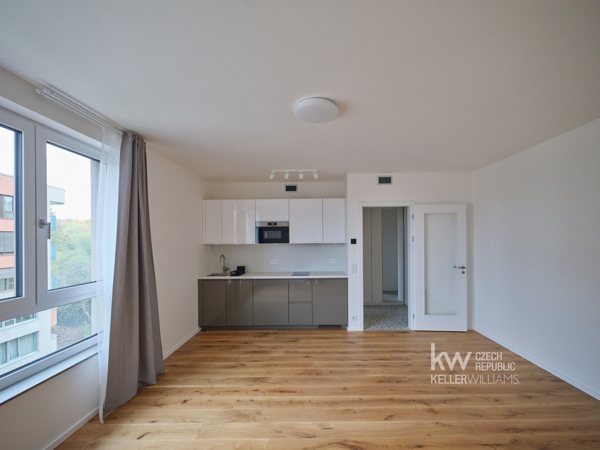 1+kk, U Komína, Praha Radlice, 37 m² - 1