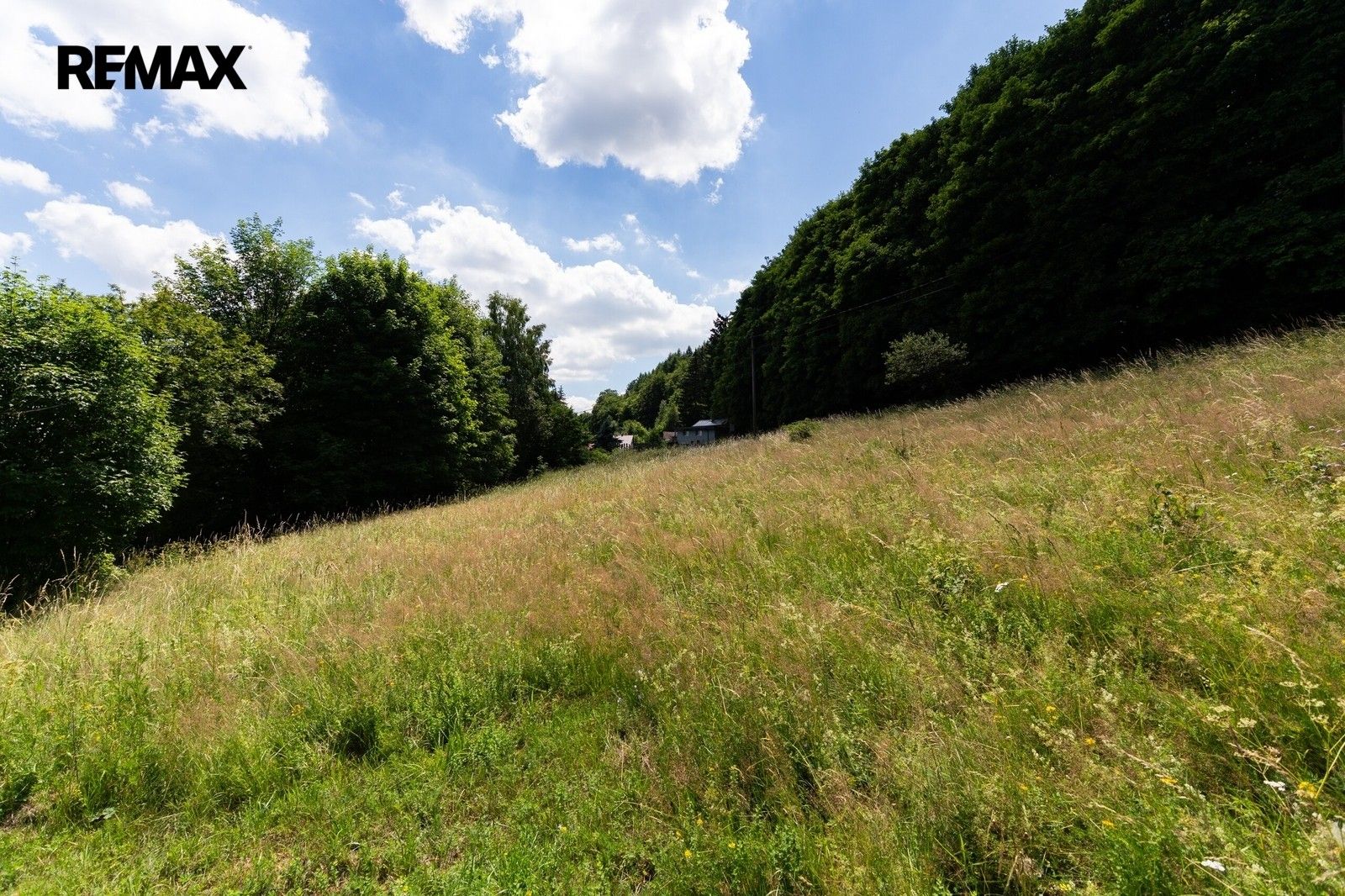 Pozemek pro bydlení · 1 065 m² · Klíny - 4