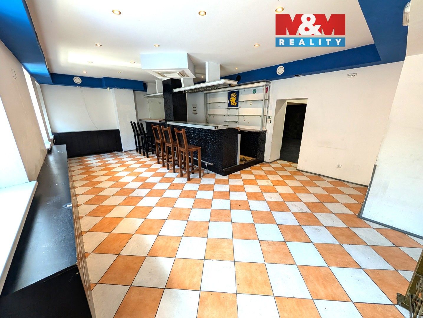 Restaurace, Poděbradova, Ostrava, 125 m² - 1