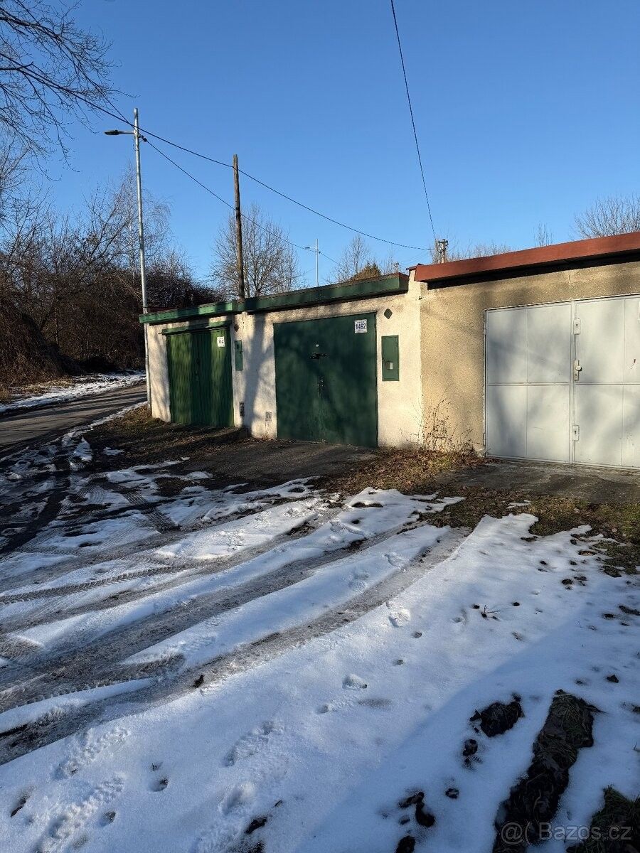 Garáže, Karviná, 734 01