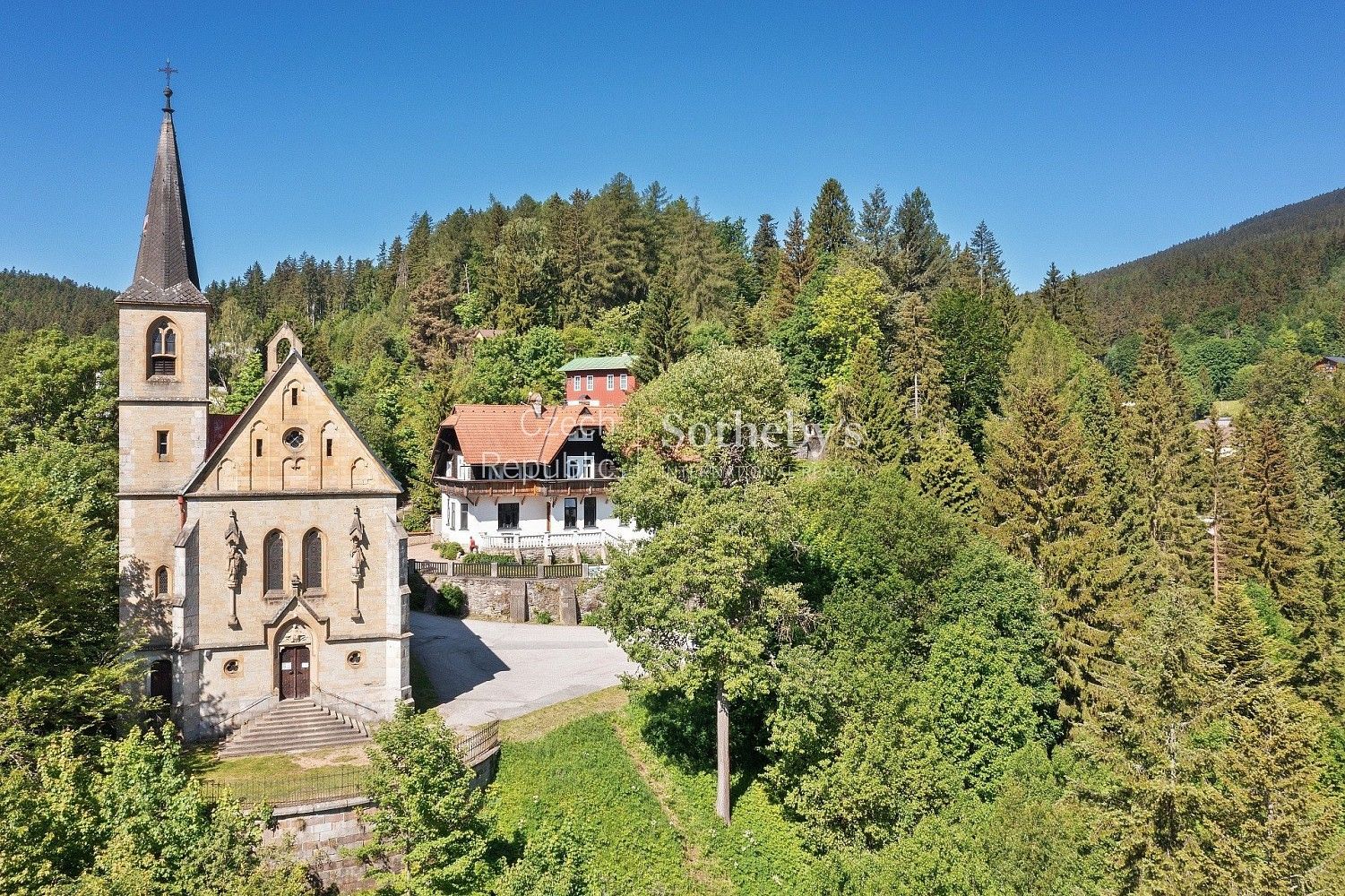 Ubytovací zařízení, 77 m²