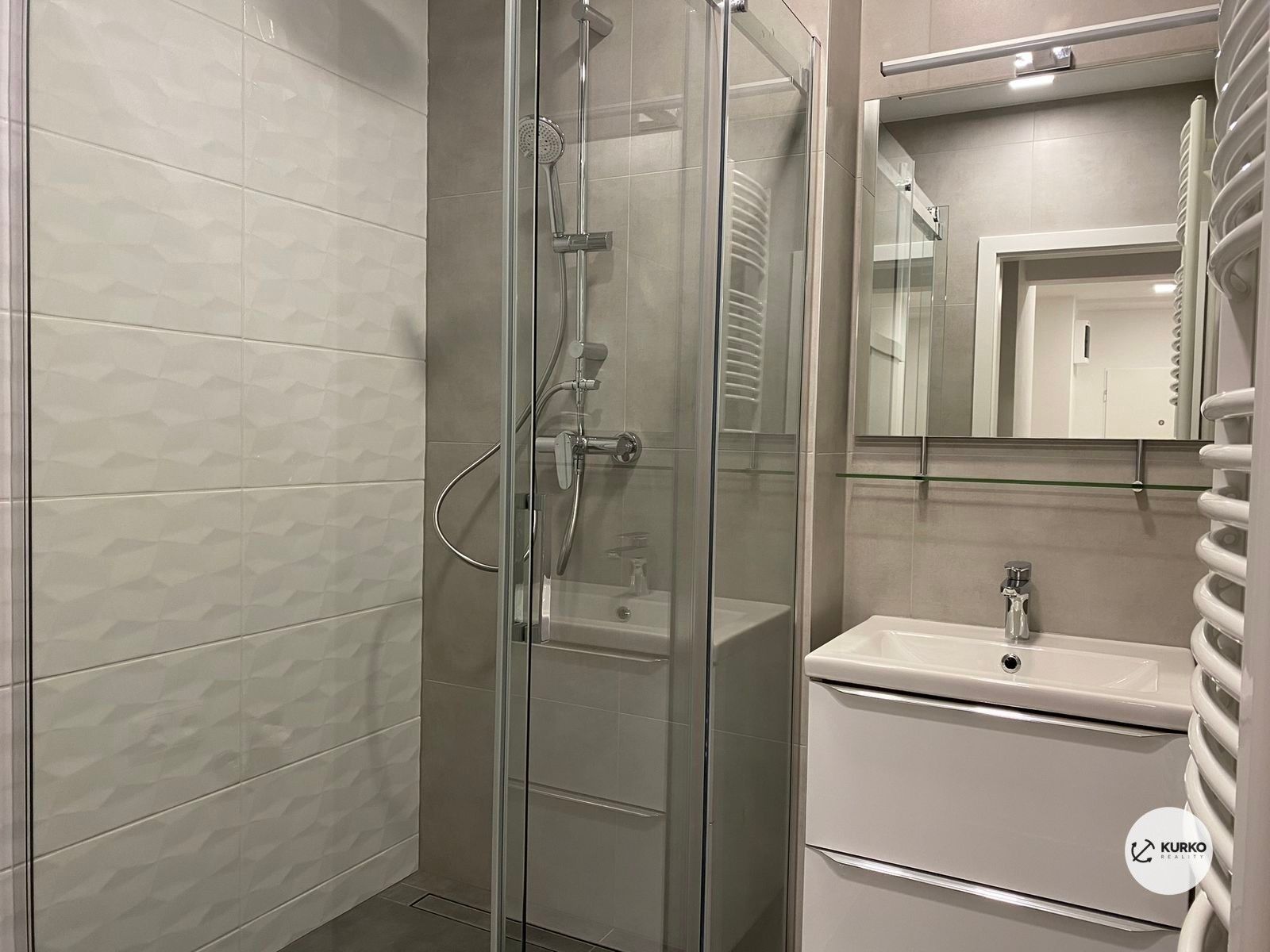 2+kk, Karla Hynka Máchy, Frýdek-Místek Místek, 55 m² - 2