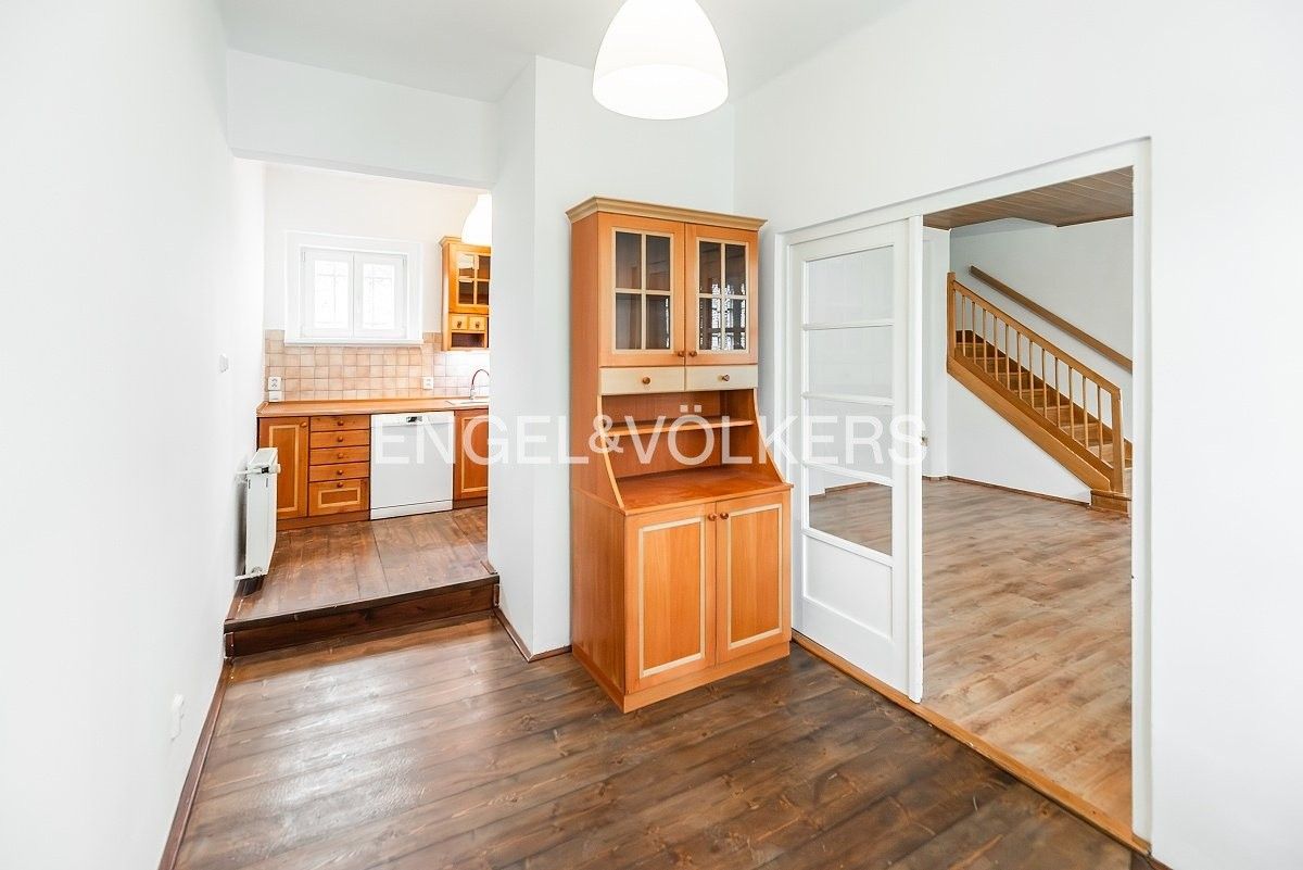Vila · 214 m² · Severozápadní II 289, Praha Záběhlice - 4