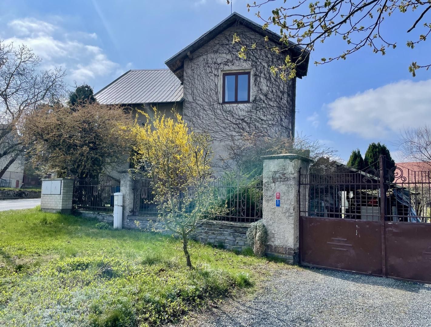 Prodej rodinný dům - Suchdol, 106 m² - 5
