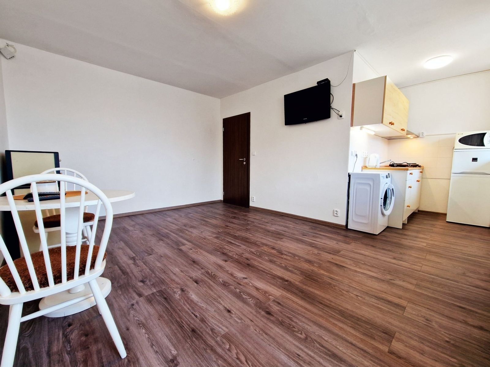 Pronájem byt 1+kk - Vodárenská, Kladno - Kročehlavy, Středočeský kraj, 32 m² - 5