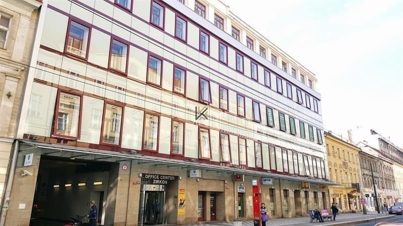 Pronájem kancelář - Sokolovská, Praha, 503 m²