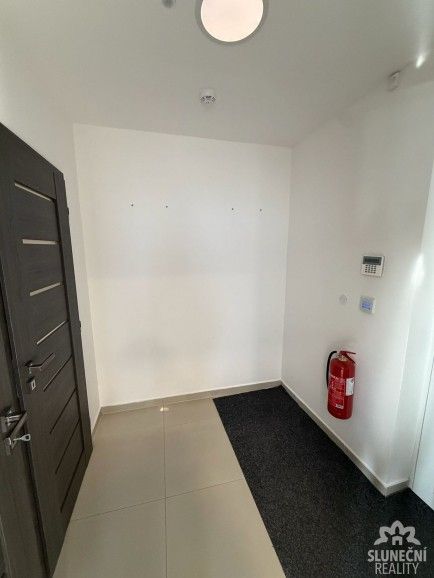 Pronájem kancelář - Uherské Hradiště, 686 01