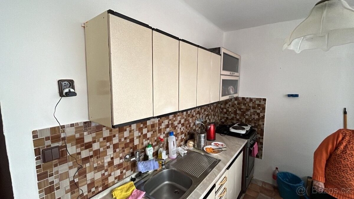 Byty, Karlovy Vary, 360 01