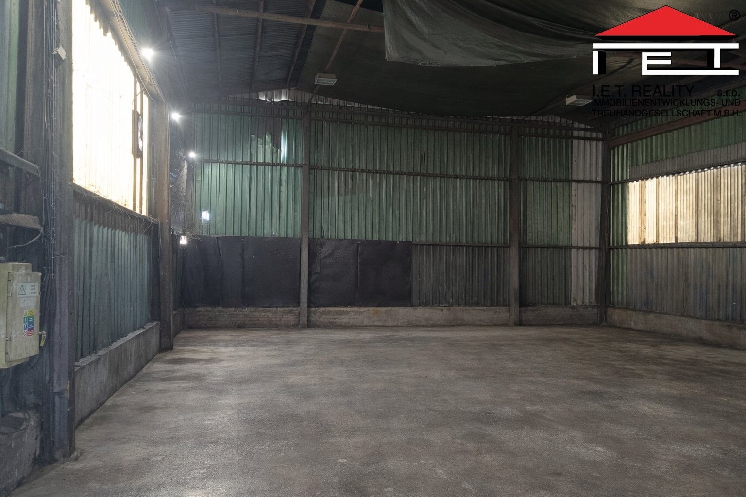 Pronájem sklad - K Trojhalí, Ostrava, 300 m²