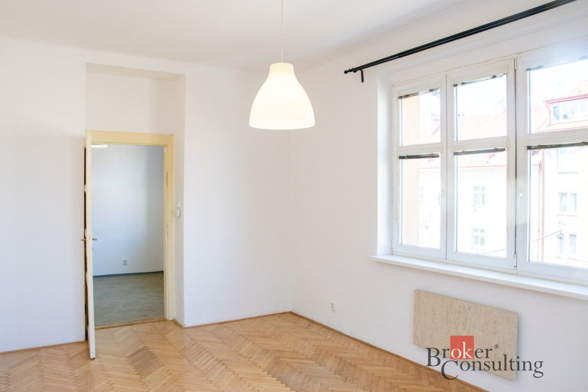 2+kk, Černokostelecká, Praha, 45 m² - 1