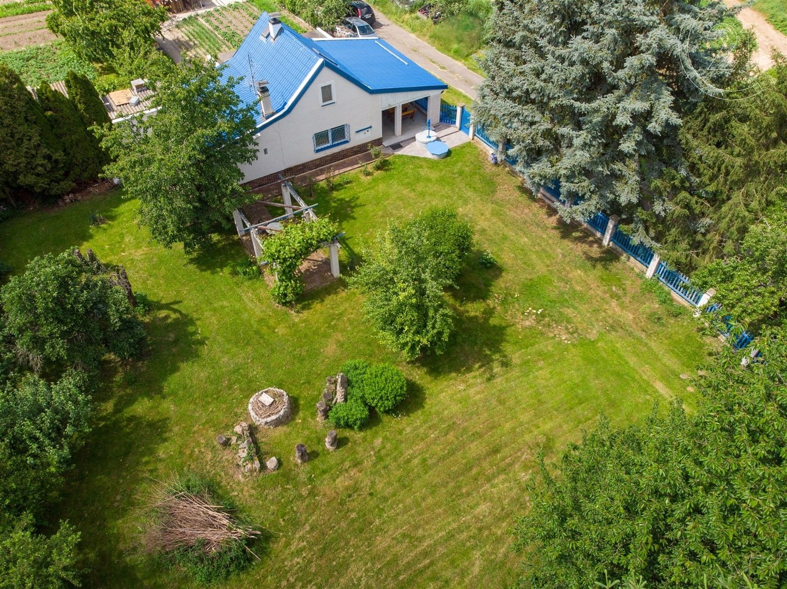 Prodej rodinný dům - Valov, Podbořany, 125 m²