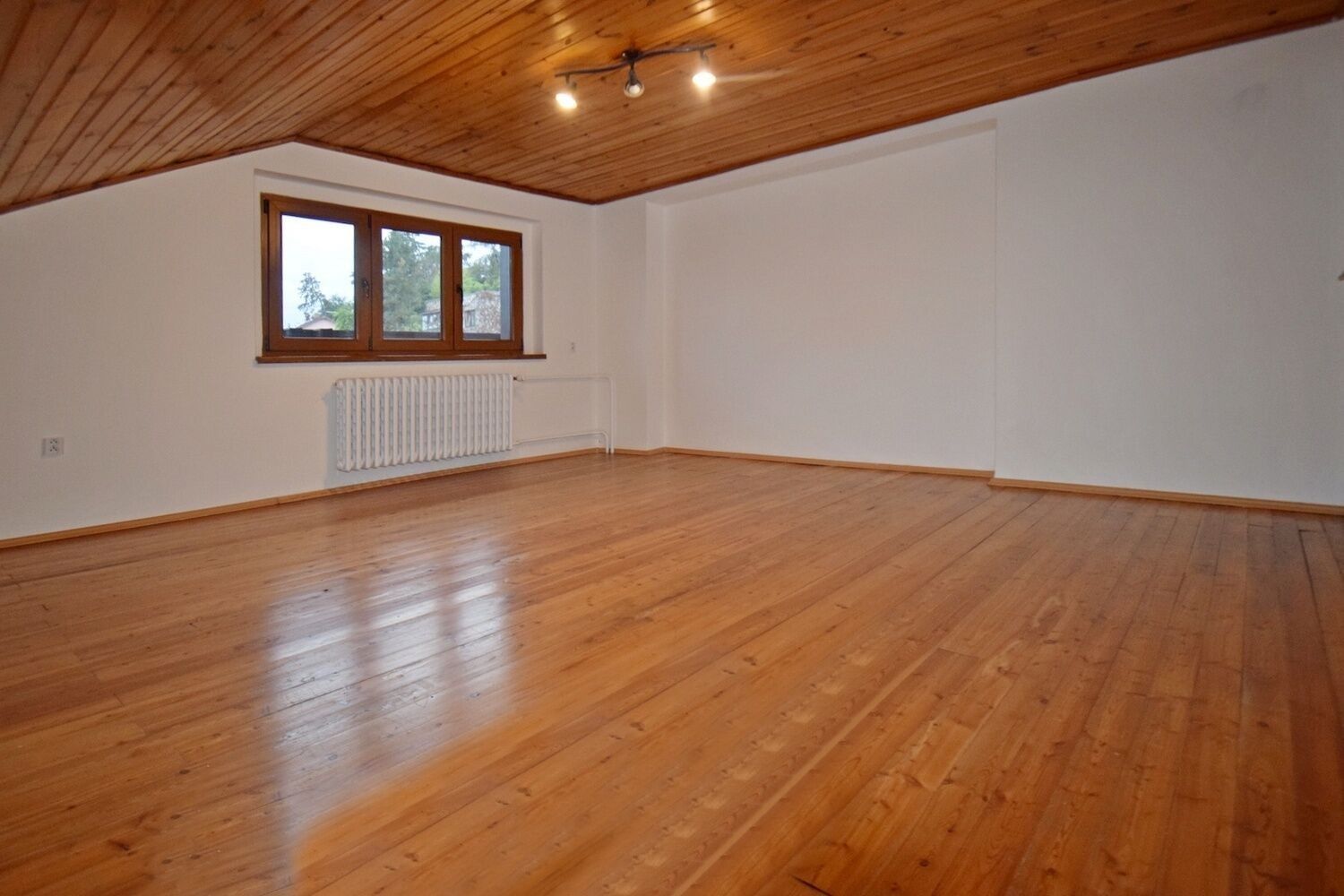 3+kk, Karlická, Praha, 66 m² - 2