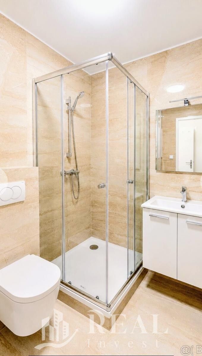 Prodej byt 2+1 - Karla Čapka, Krupka, 62 m² - 5