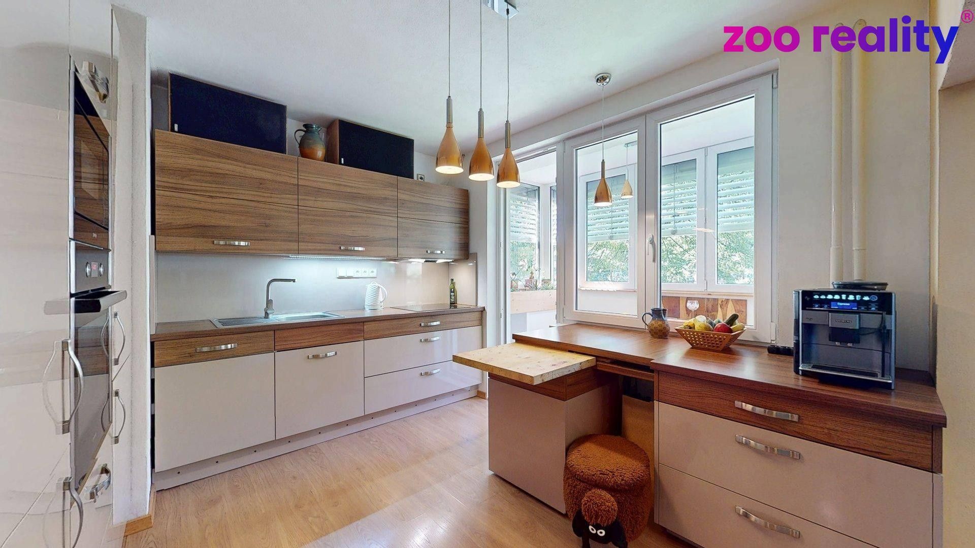 3+1, Větrná, České Budějovice 2, 73 m² - 1