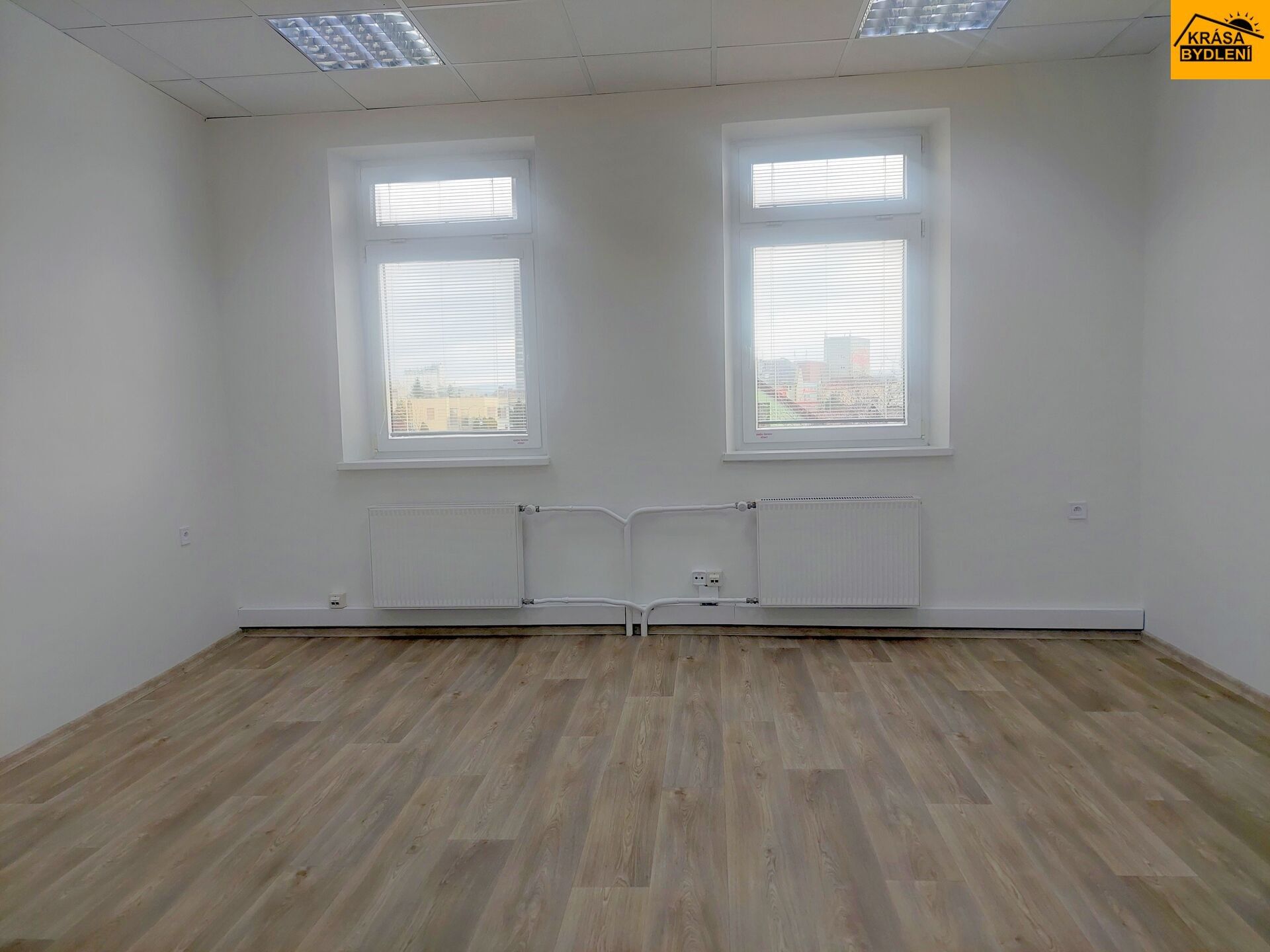 Pronájem obchodní prostory - U solných mlýnů, Olomouc, 90 m²