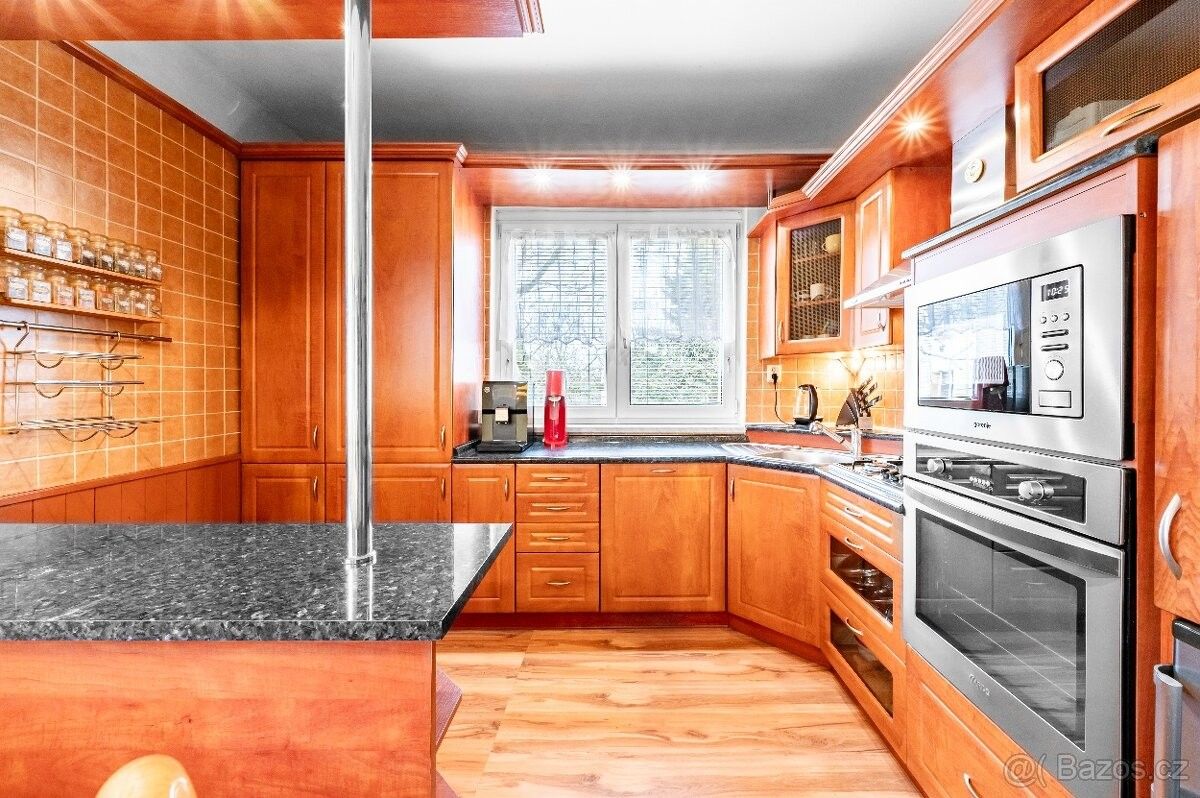 Prodej byt - Drahlín, 261 01