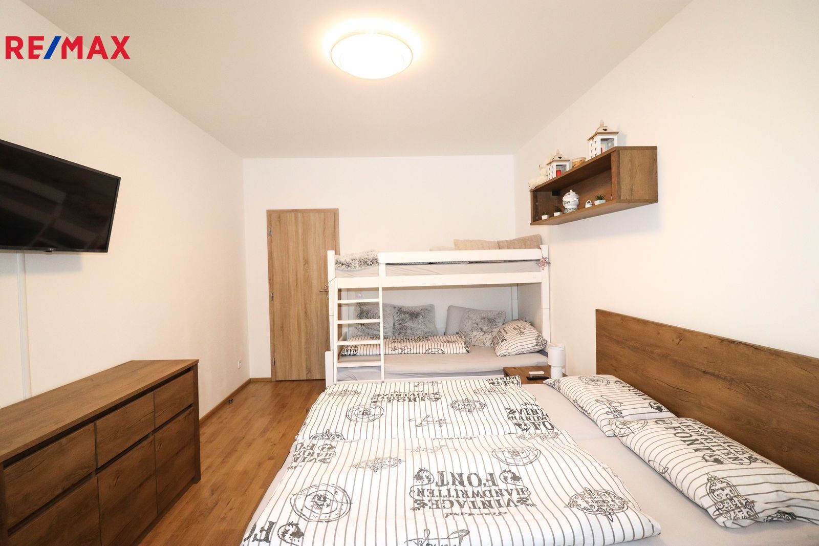 Prodej komerční - Úzká, Vejprty, 58 m²
