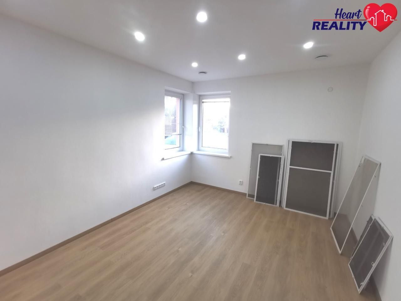Pronájem byt 2+1 - Palackého, Štítina, 61 m²