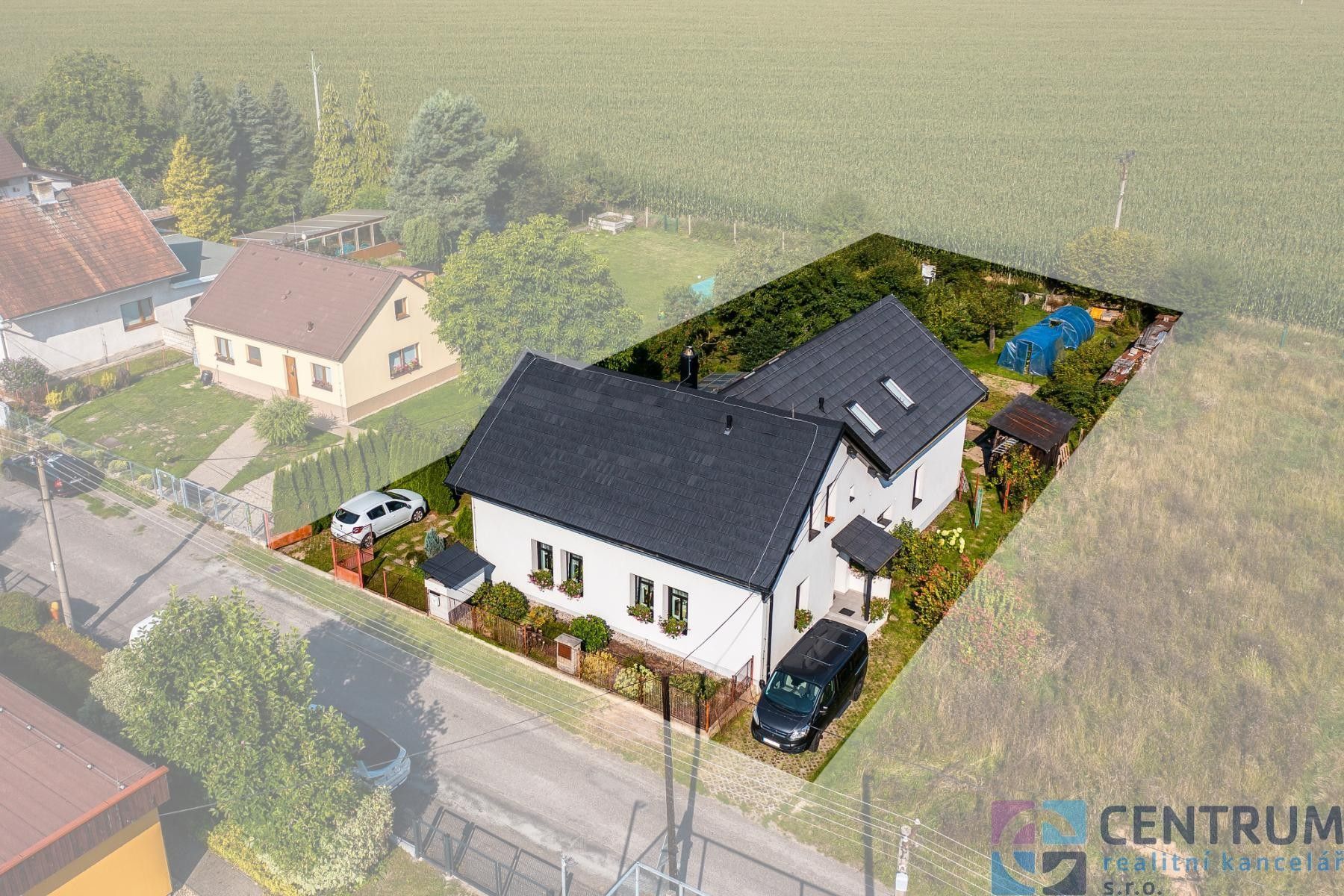 Prodej rodinný dům - Loukovec, 215 m²