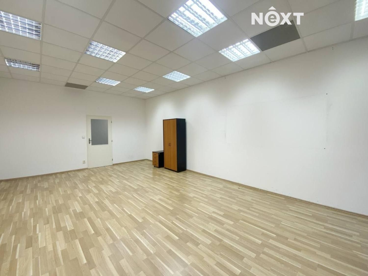 Pronájem kancelář - Na Moráni 1687, Praha Nové Město, 114 m² - 5