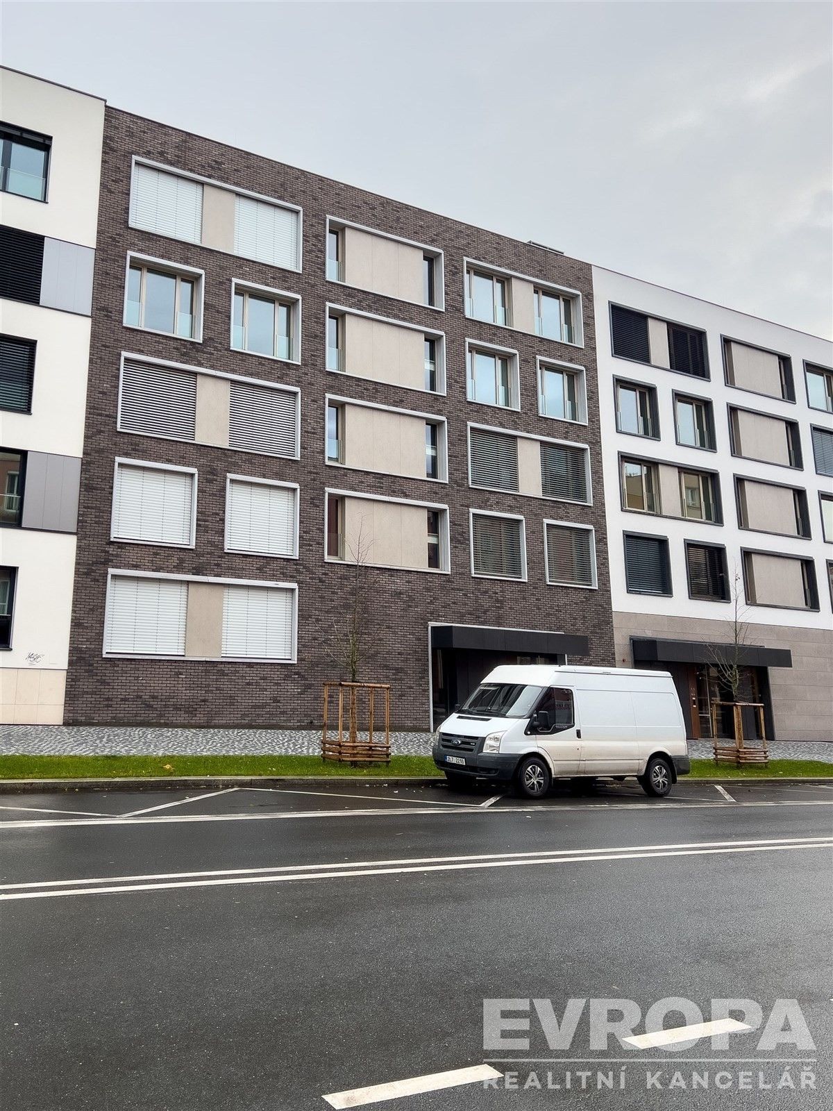 3+kk, Malešická, Praha, 82 m²