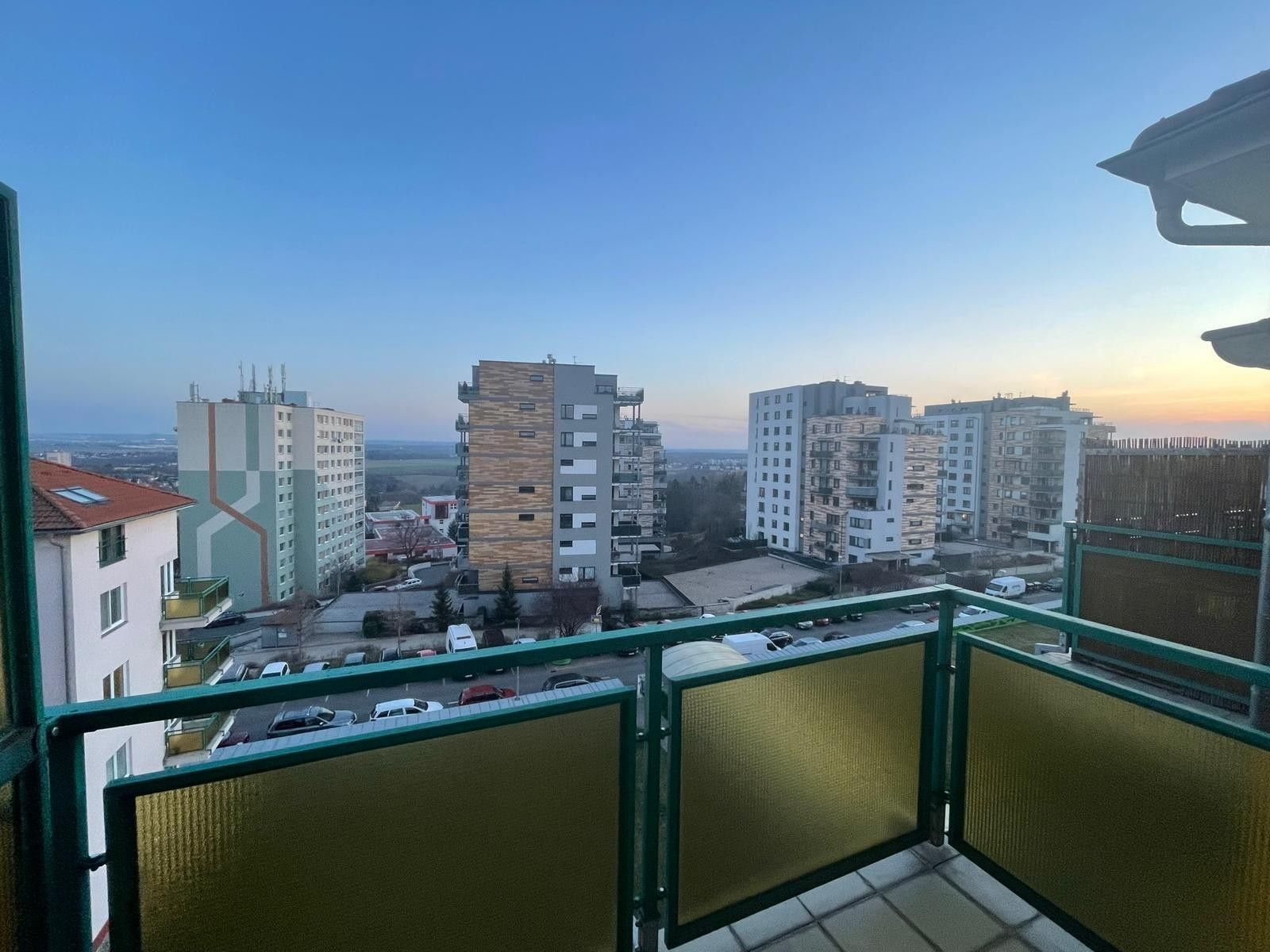 Pronájem byt 1+kk - Padovská, Praha - Horní Měcholupy, 37 m² - 5