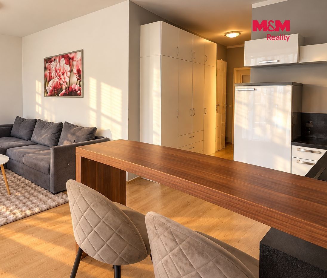 Pronájem byt 1+kk - Moskevská, Kladno, 34 m² - 2