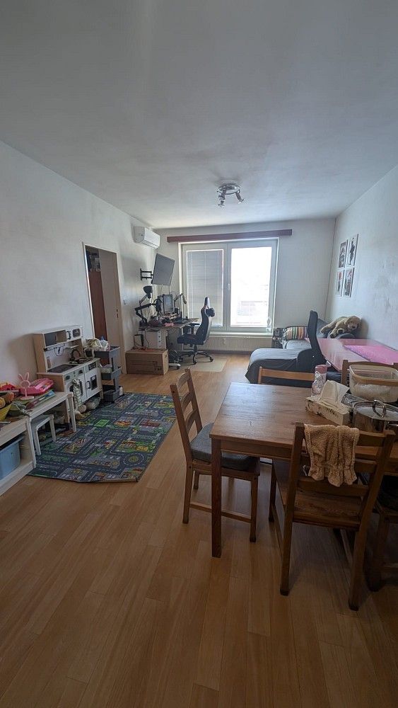 Byt 2+kk · 50 m² · Zderadova, Brno - 3
