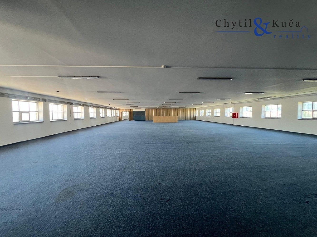 Sklady, Přerov, Olomoucký kraj, 1 400 m² - 2