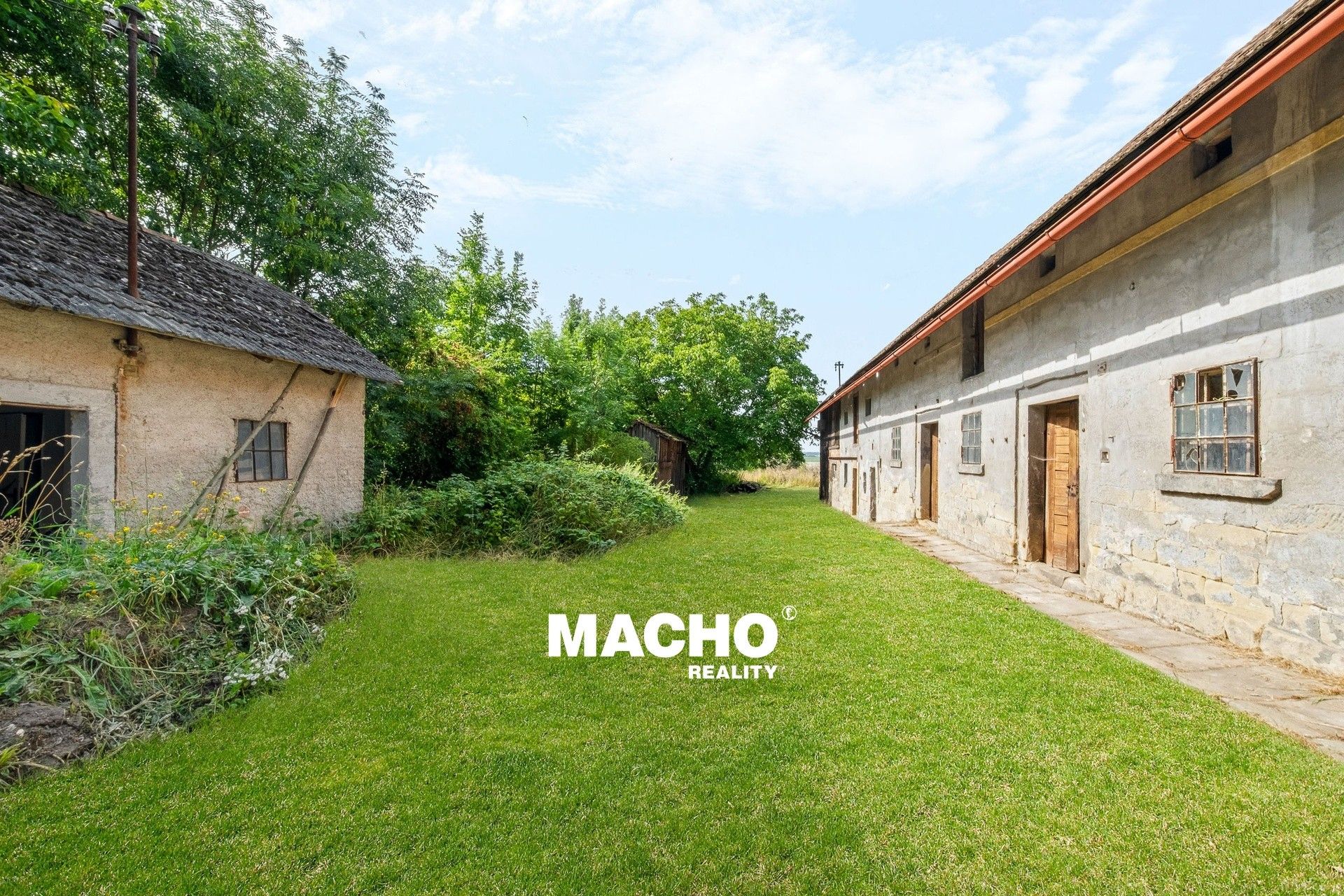 Zemědělská usedlost · 335 m² · Veliš - 4
