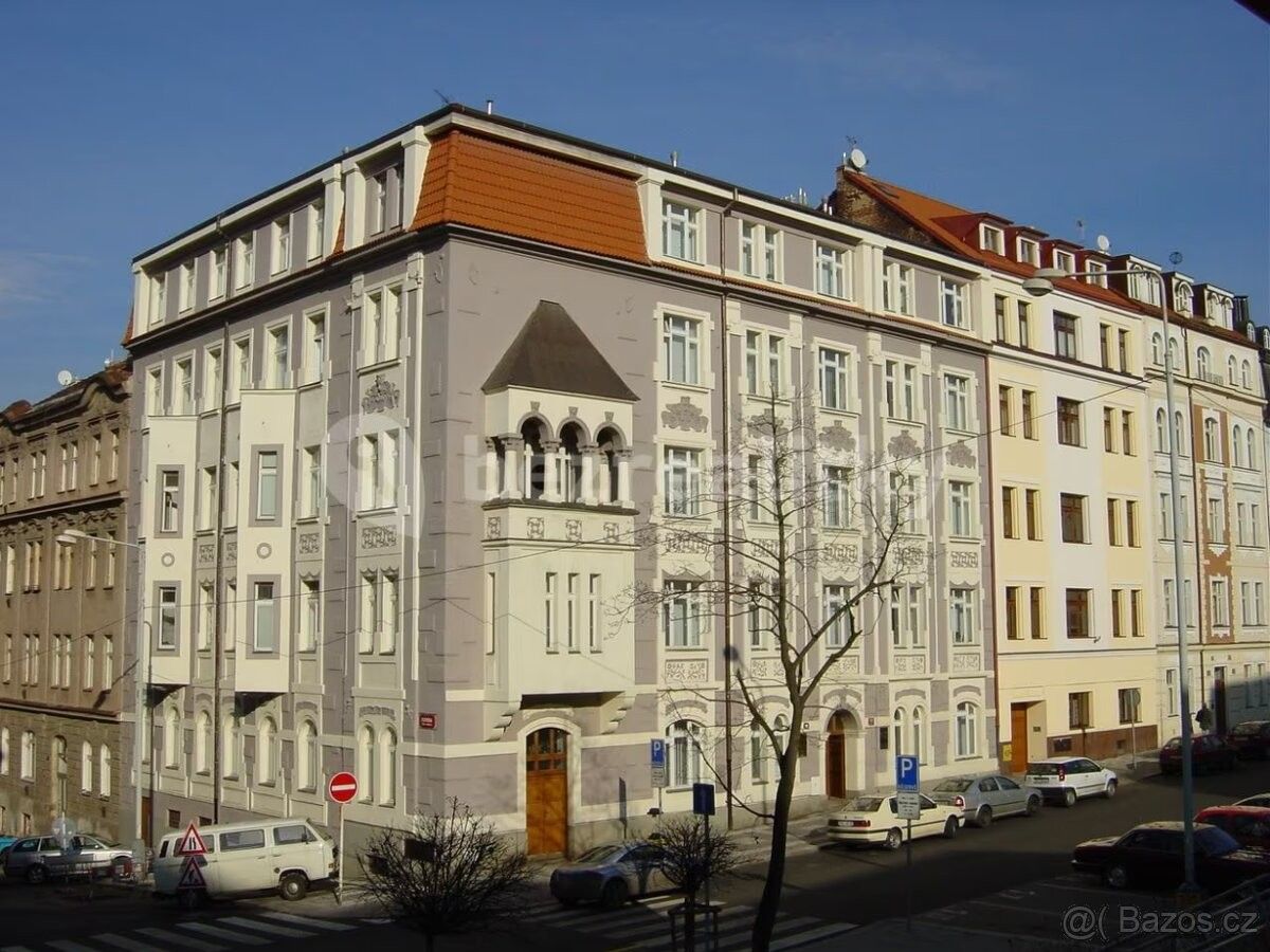 Kanceláře, Praha, 130 00, 16 m²