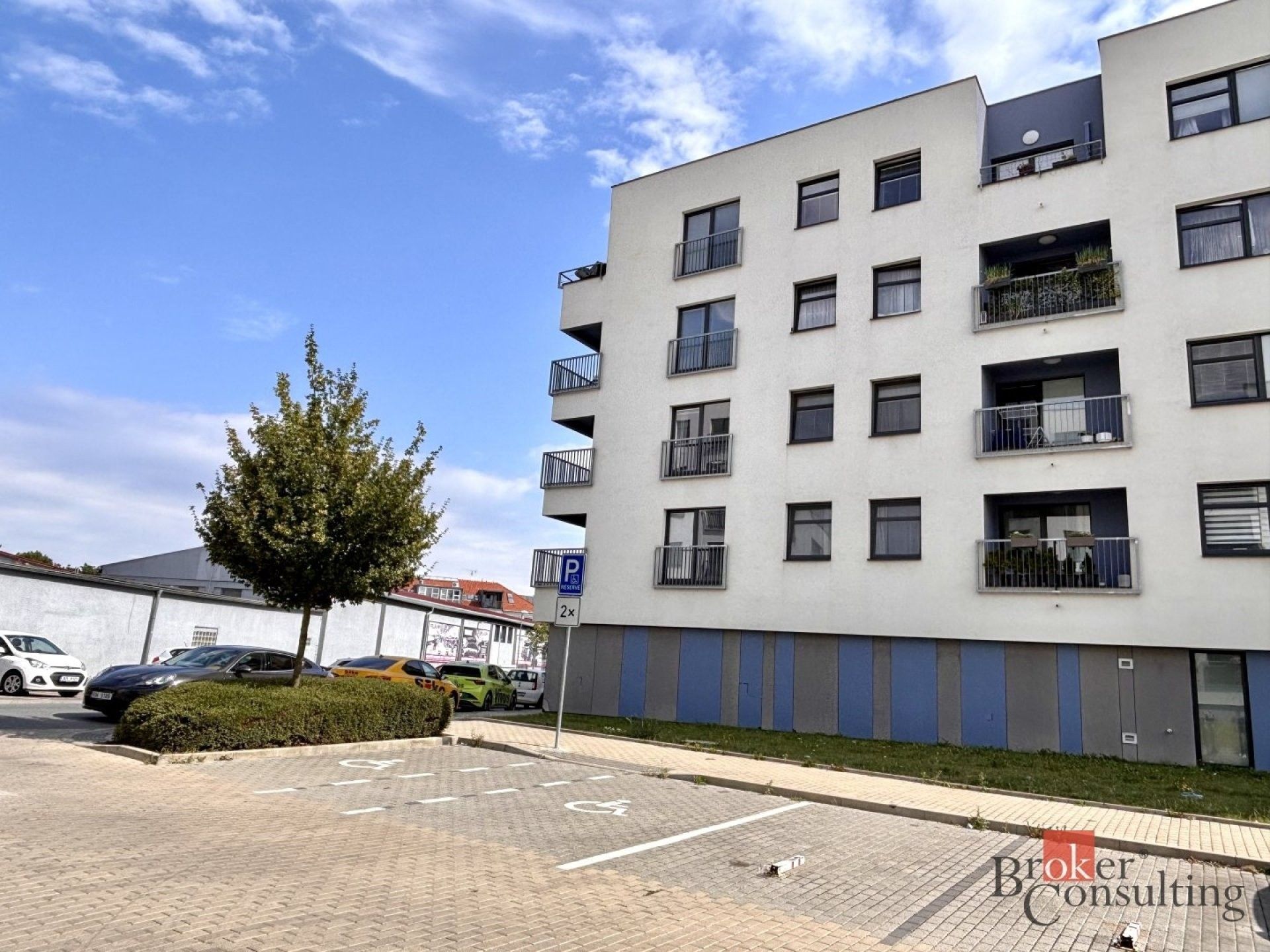 3+kk, Karla Guta, Praha, 65 m² - 2