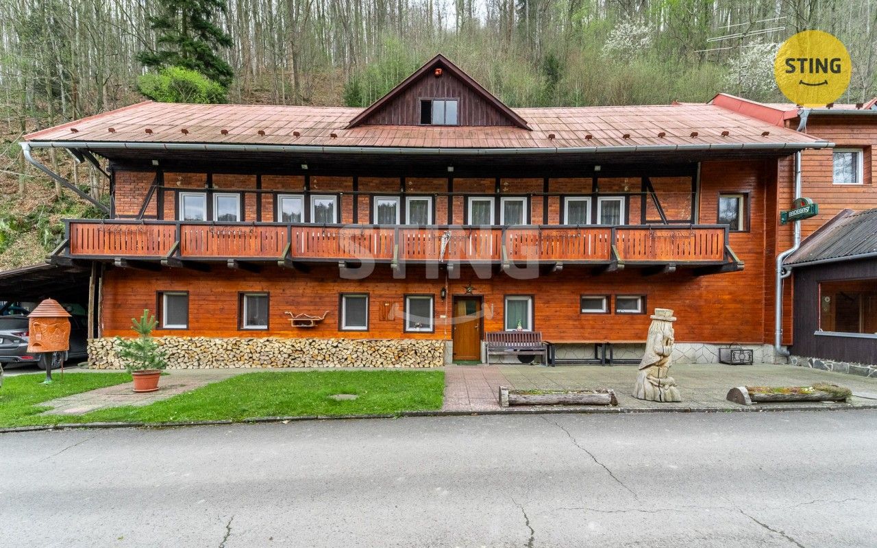 Ubytovací zařízení, Spálov, 813 m² - 1