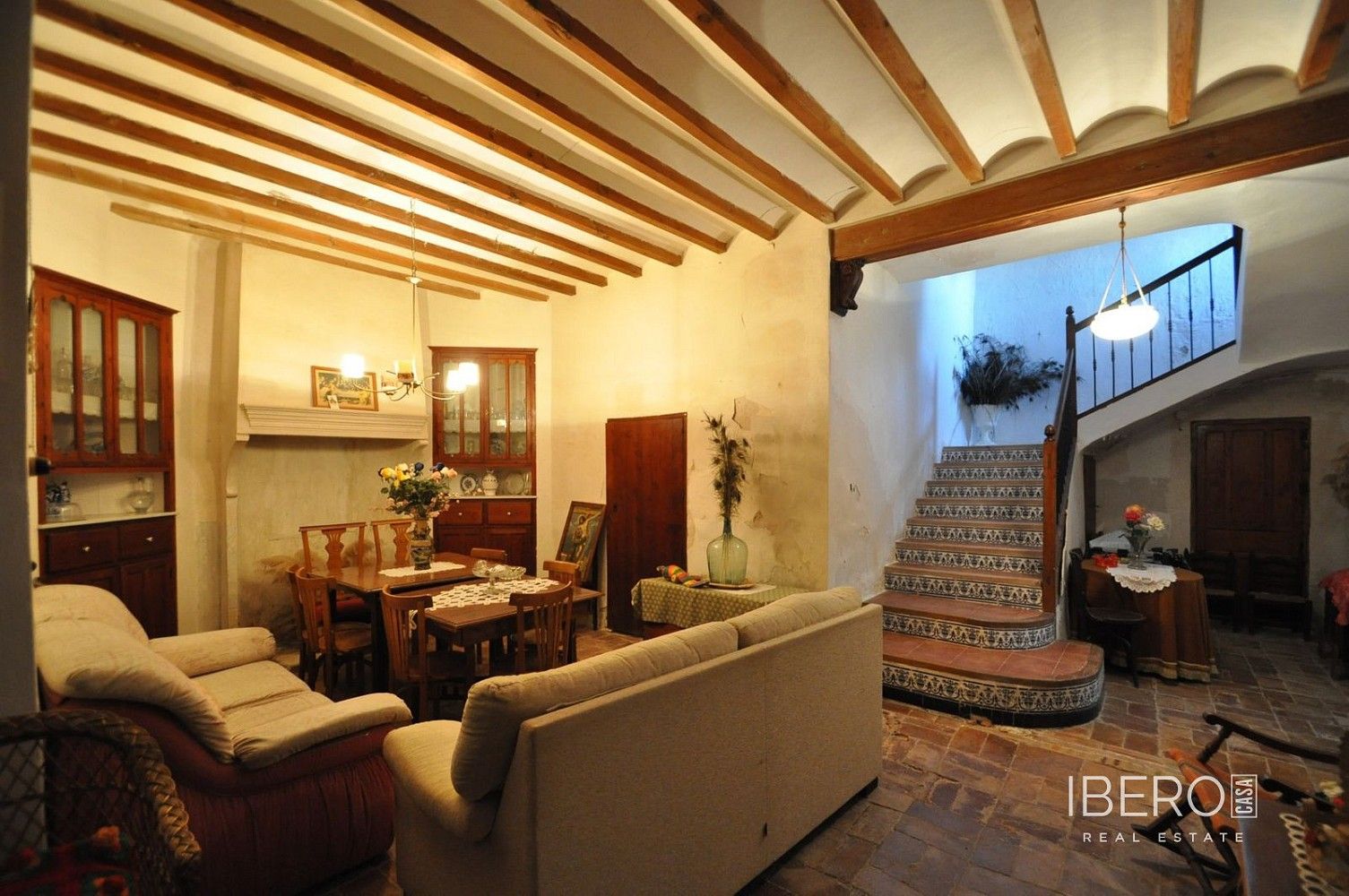 Prodej rodinný dům - Pinoso, ES, 613 m² - 2