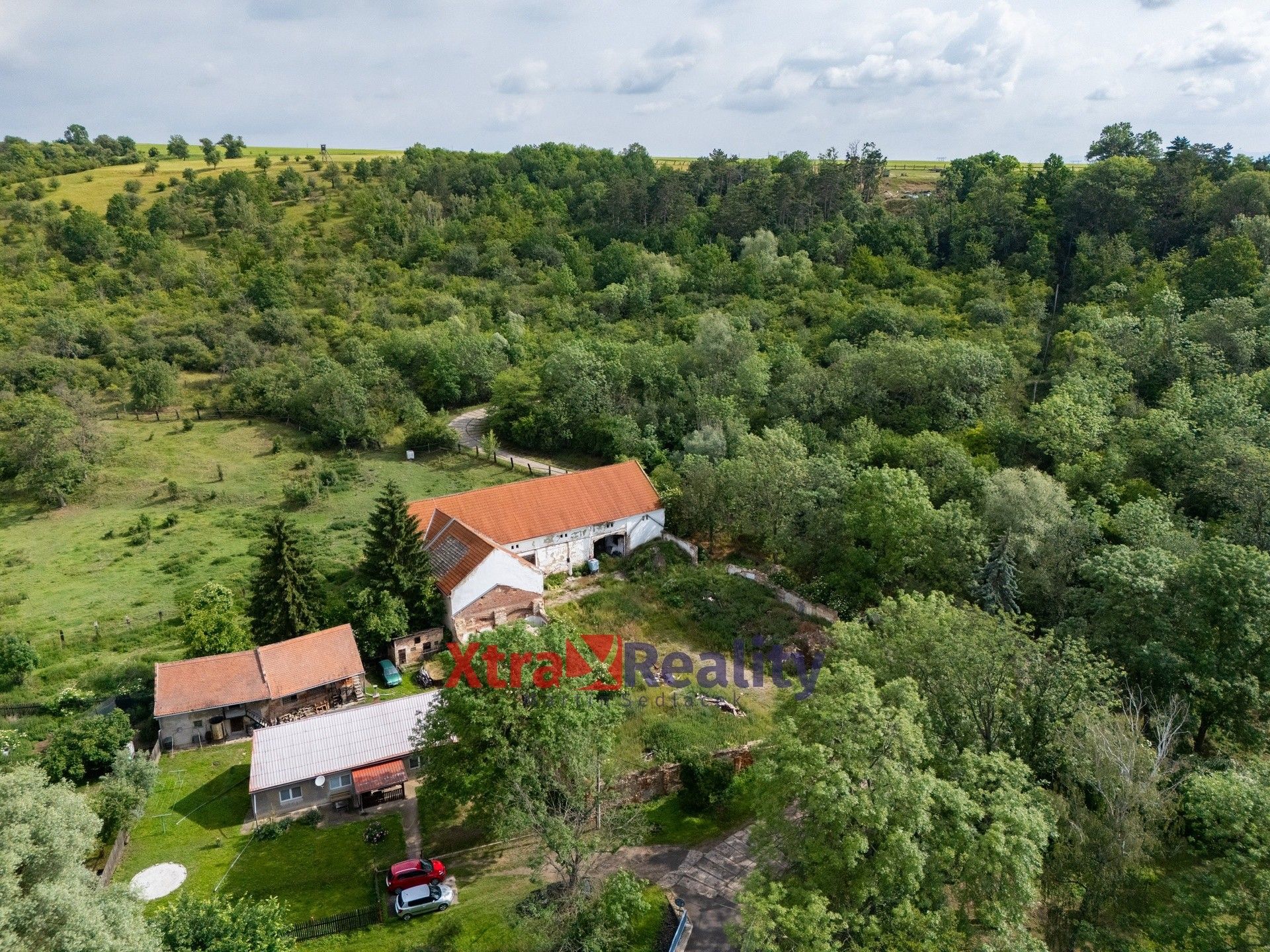 Pozemky pro bydlení, Velemyšleves Truzenice - 1