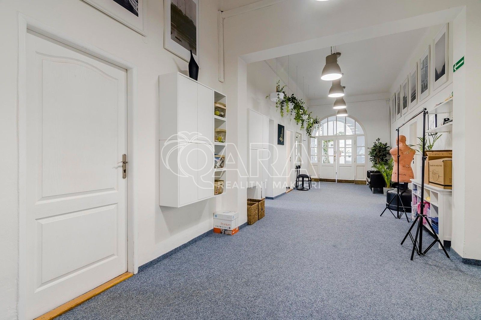 Pronájem kancelář - Za potokem, Praha, 270 m²